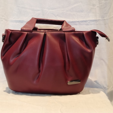 Leather India Premium Handbag – Stylish & Durable Leather Handbags for Women