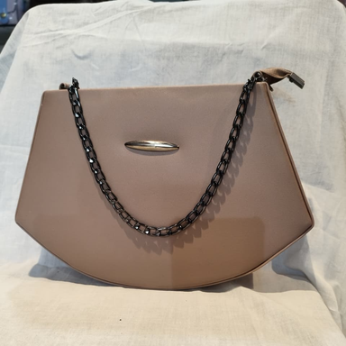 Synthetic Leather Handbag – Stylish & Durable Fashion Bag for Women